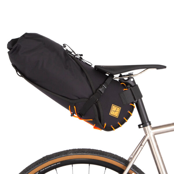 pistrada-restrap-saddle bag 14l-orange-bikepacking-drybag-satteltasche